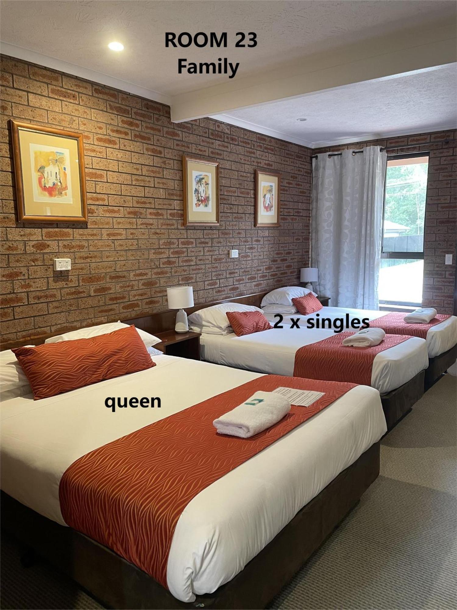 Bulahdelah Motor Lodge Bagian luar foto
